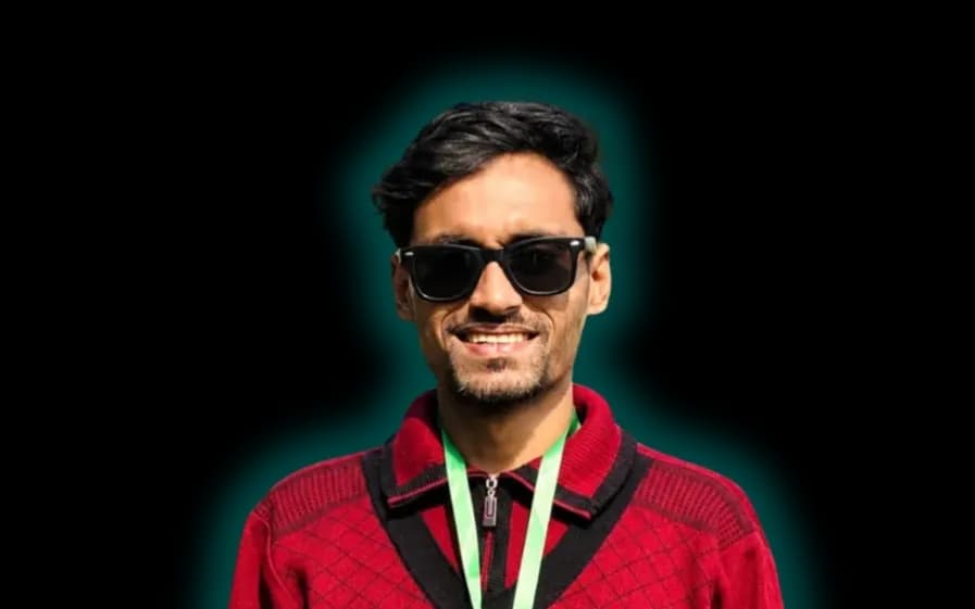 Muntamir Mahim